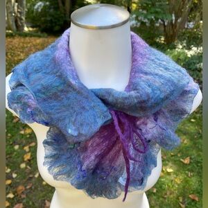 Handmade Soft Wet Felted Scarf/scarf